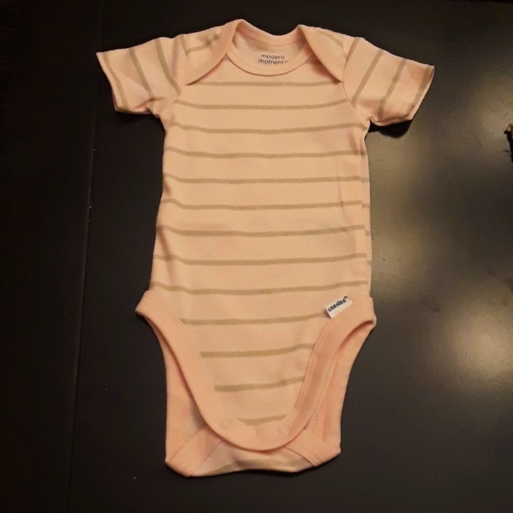 Gerber Modern Moments Organic Cotton Onesie